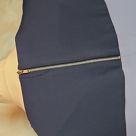 Cynthia Rowley | Blue Colorblock Shift Dress - Picture 4 of 11